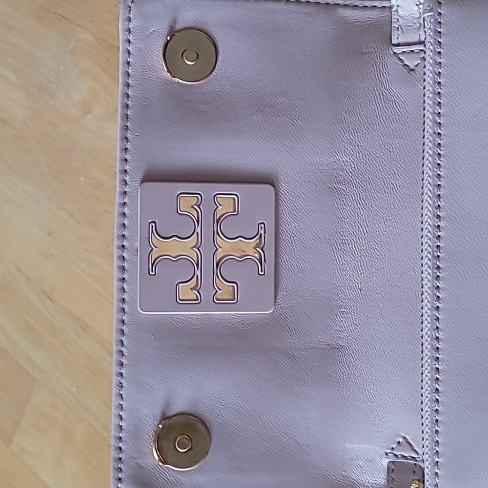 Tory Burch Lily Chain Wallet Crossbody Bag - Picture 6 of 9